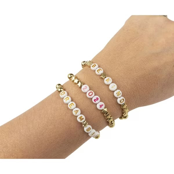 Friendship Bracelets Bumper Set