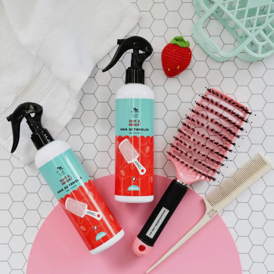 Hair Detangling Spray in Strawberry 250ml